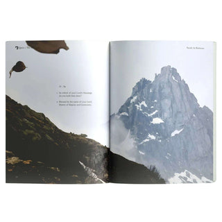 Surah Ar-Rahman | The Beneficent by Abdalhaqq Bewley
ISBN: 9781068504112