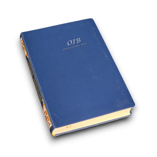 Tajweed Quran Flexible Cover Hafs Narration Medium Size (Colors May Vary) (Arabic Edition)